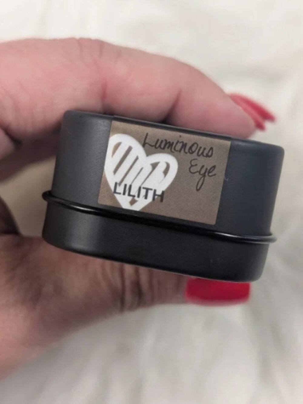 Nudestix Magnetic Eye Color Pencil Set w/Tin Mirror & Sharpener New Shade Lilith - Picture 5 of 7